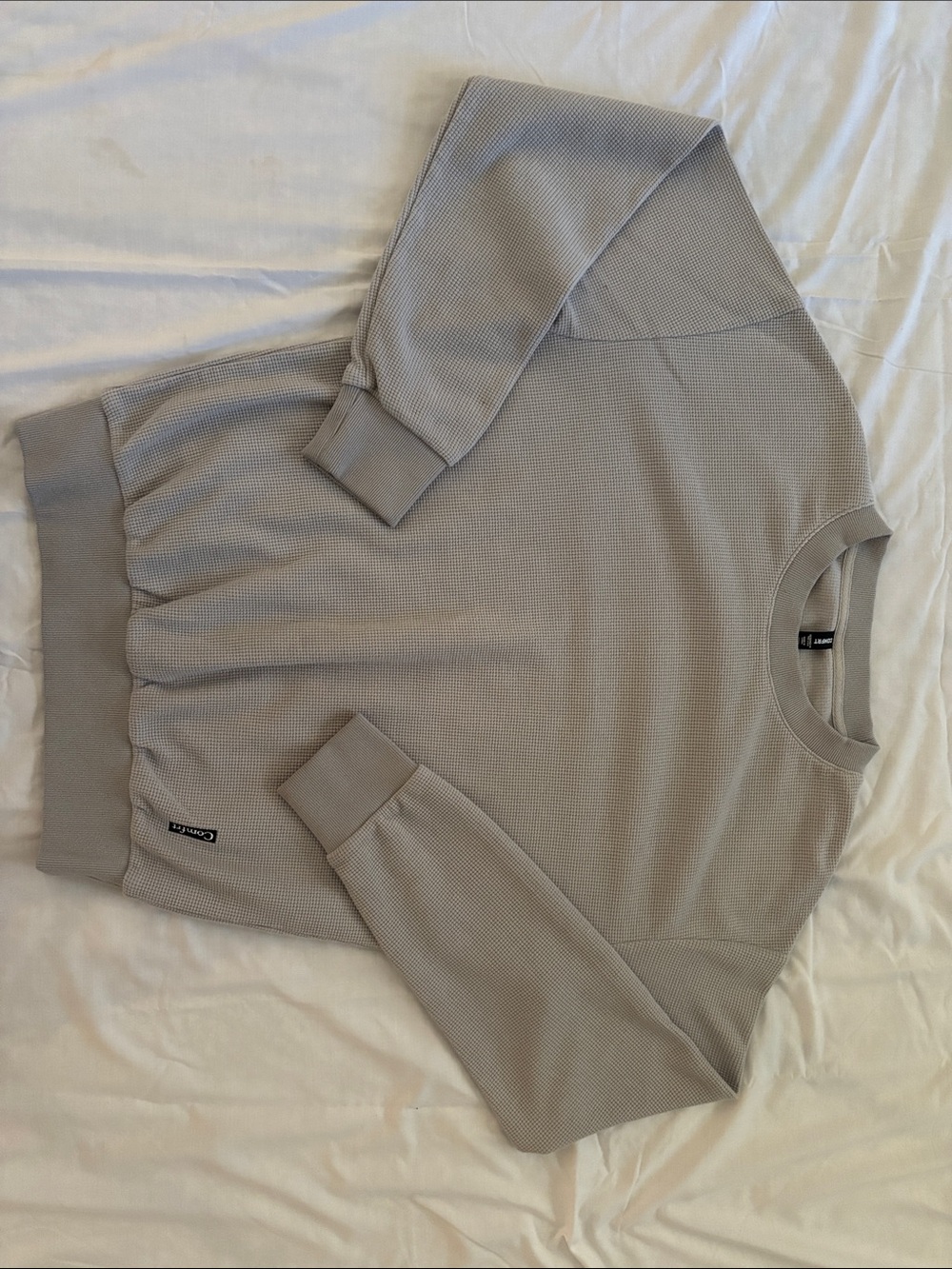 COMFRT - Waffle -Two-Piece Oversized Sweatshirt & Wide-Leg Sweatpants Set!!! - Picture 2 of 10